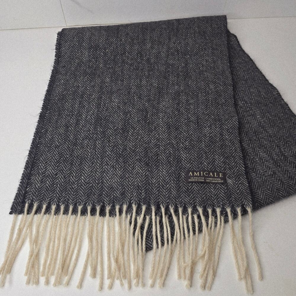 Amicale Unisex Super Soft Lightweight Dark Grey 100% Lambs Wool Scarf Fringe